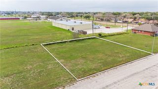 105 Northpark Drive, Victoria, TX 77901