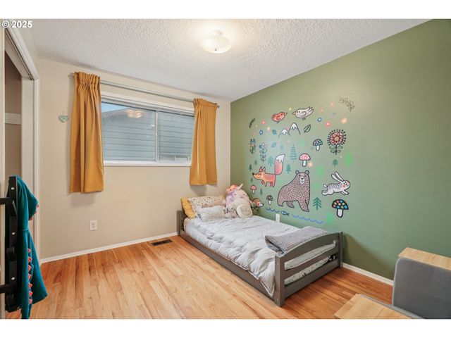 3915 N KISKA St, Portland, OR 97217