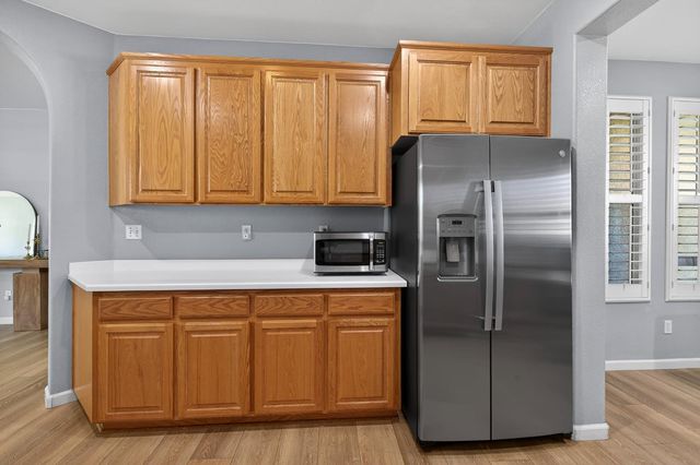 10340 Pebble Run Ln, Stockton, CA 95209