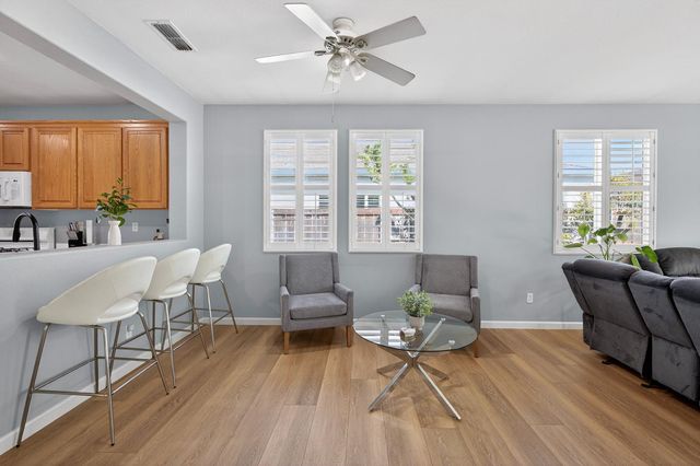 10340 Pebble Run Ln, Stockton, CA 95209