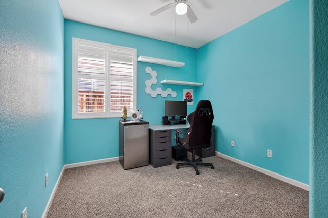 10340 Pebble Run Ln, Stockton, CA 95209