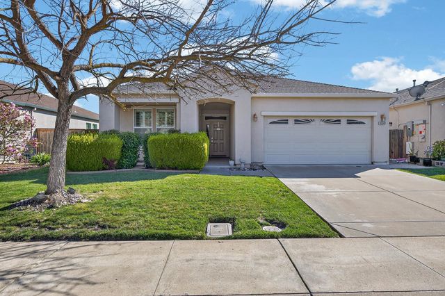 10340 Pebble Run Ln, Stockton, CA 95209