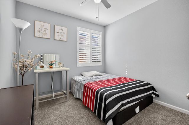 10340 Pebble Run Ln, Stockton, CA 95209