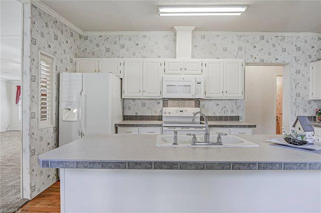 425 Knotty Pine Circle, Salisbury, NC 28146