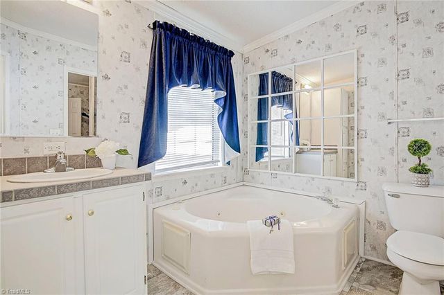 425 Knotty Pine Circle, Salisbury, NC 28146