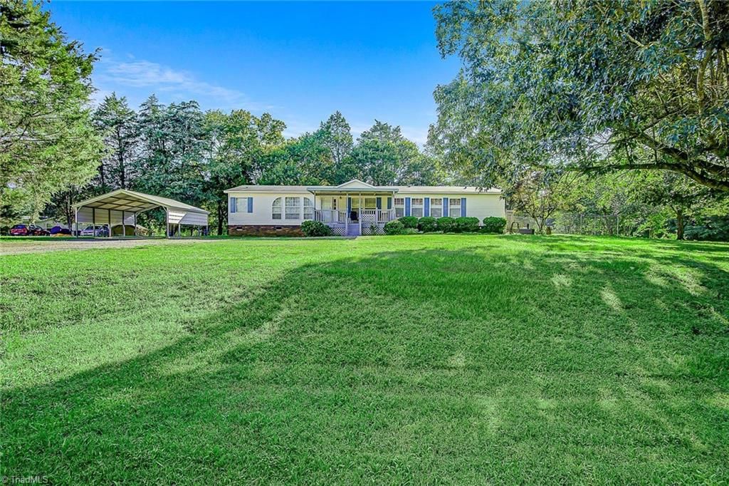 425 Knotty Pine Circle, Salisbury, NC 28146