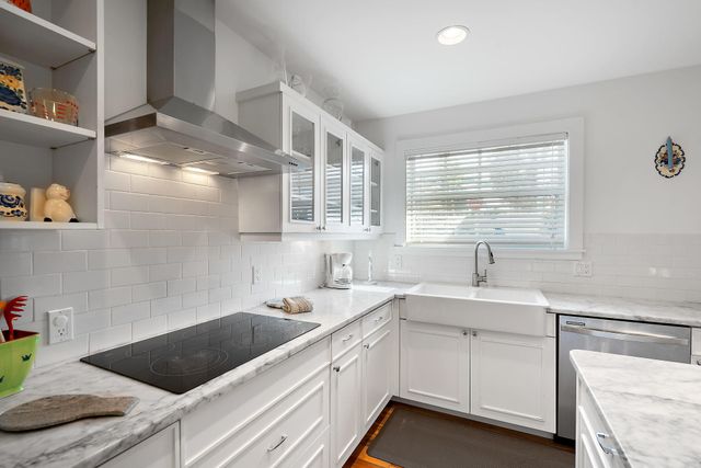 461 Jupiter Lane, Juno Beach, FL 33408