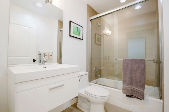 461 Jupiter Lane, Juno Beach, FL 33408