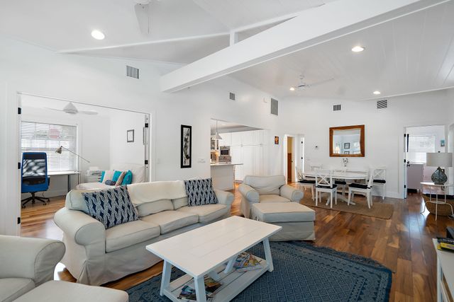 461 Jupiter Lane, Juno Beach, FL 33408