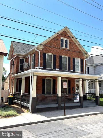 206 W NORTH ST, Waynesboro, PA 17268