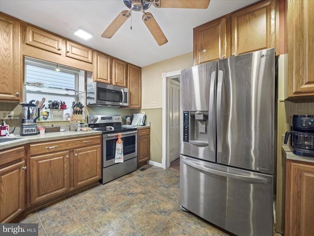 206 W NORTH ST, Waynesboro, PA 17268