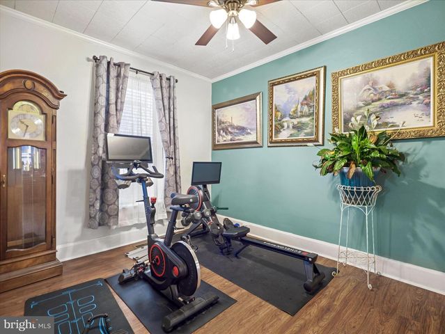 206 W NORTH ST, Waynesboro, PA 17268