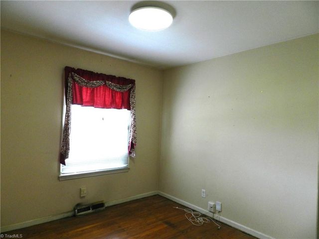 2500 Argonne Boulevard, Greensboro, NC 27407