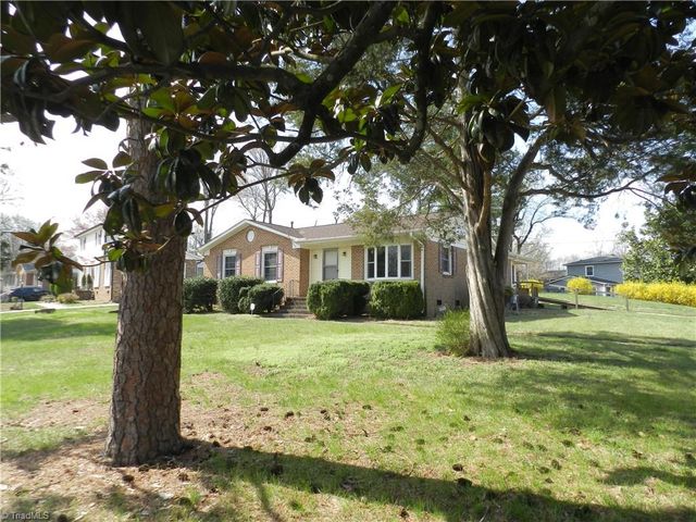 2500 Argonne Boulevard, Greensboro, NC 27407