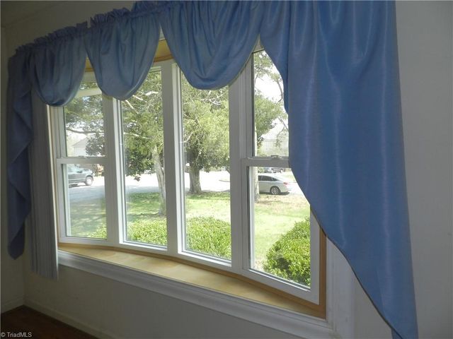 2500 Argonne Boulevard, Greensboro, NC 27407