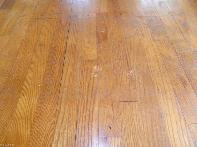 2500 Argonne Boulevard, Greensboro, NC 27407