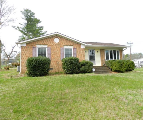 2500 Argonne Boulevard, Greensboro, NC 27407