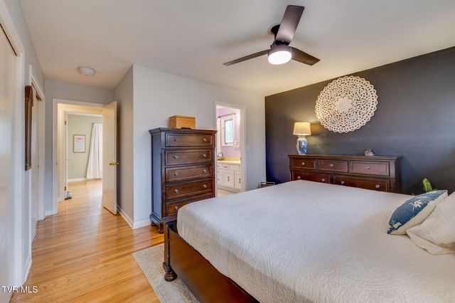 2113 Sheffield Street, Kingsport, TN 37660