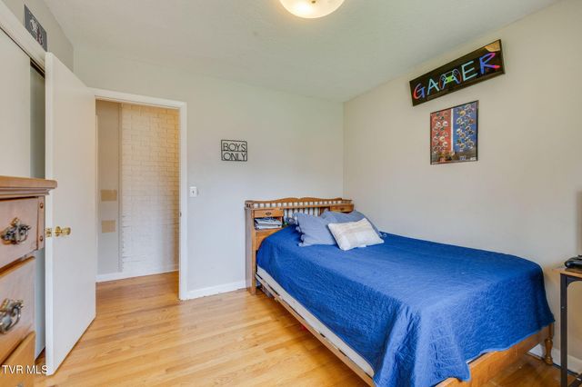 2113 Sheffield Street, Kingsport, TN 37660