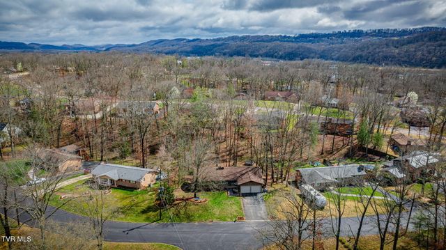 2113 Sheffield Street, Kingsport, TN 37660