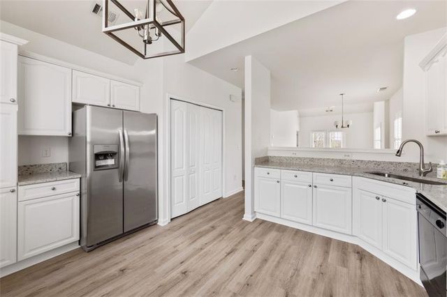 2024 Hoods Fort Circle NW 19, Kennesaw, GA 30144