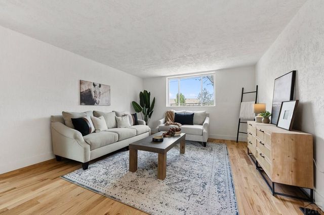 3 Meadow Valley Blvd, Pueblo, CO 81003