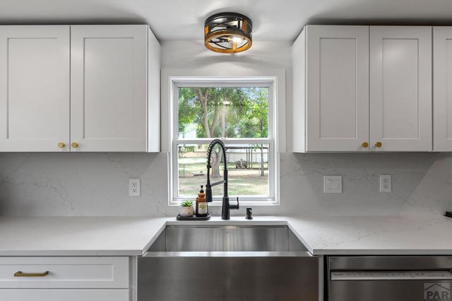 3 Meadow Valley Blvd, Pueblo, CO 81003