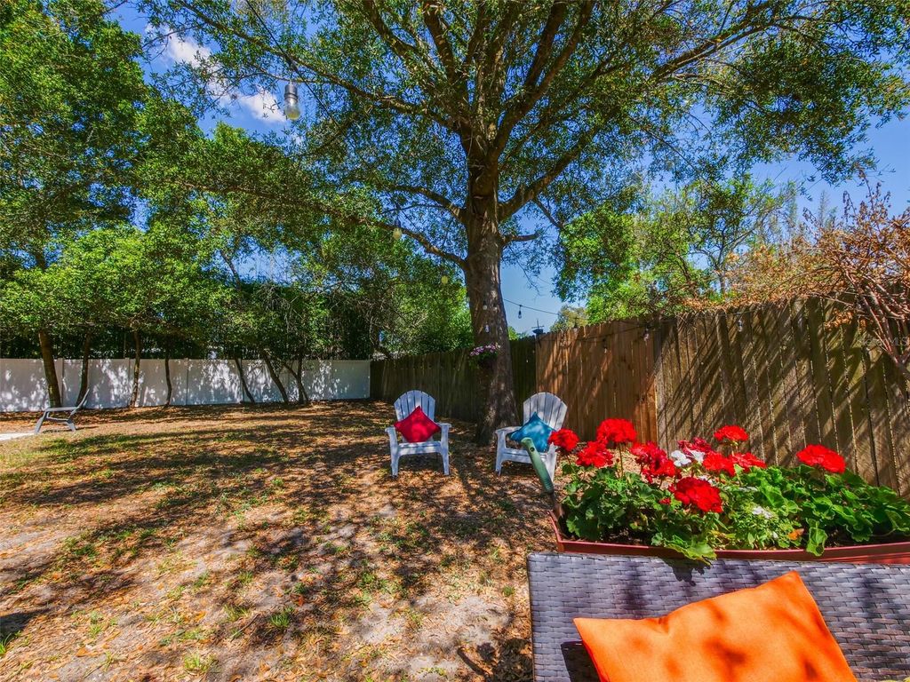 Image 17 of property listing at 3505 CORRINE DRIVE, Orlando, FL 32803