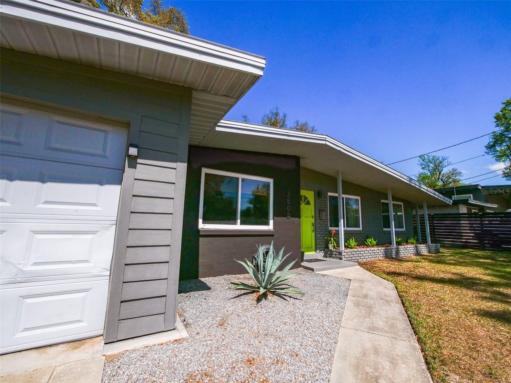 Image 21 of property listing at 3505 CORRINE DRIVE, Orlando, FL 32803