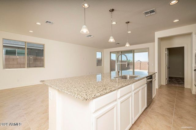 16792 W GWEN Street, Goodyear, AZ 85338