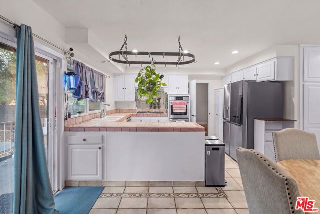 19377 Germain Street, Porter Ranch (los Angeles), CA 91326