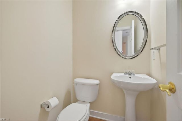 509 Shaindel DR, Williamsburg, VA 23185