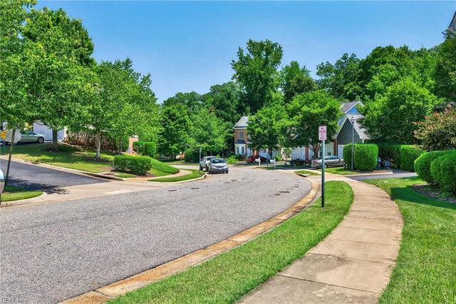 509 Shaindel DR, Williamsburg, VA 23185