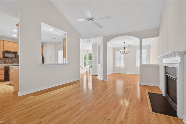 509 Shaindel DR, Williamsburg, VA 23185