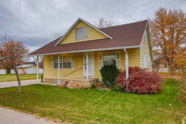 2306 S 2000 W, Syracuse, UT 84075