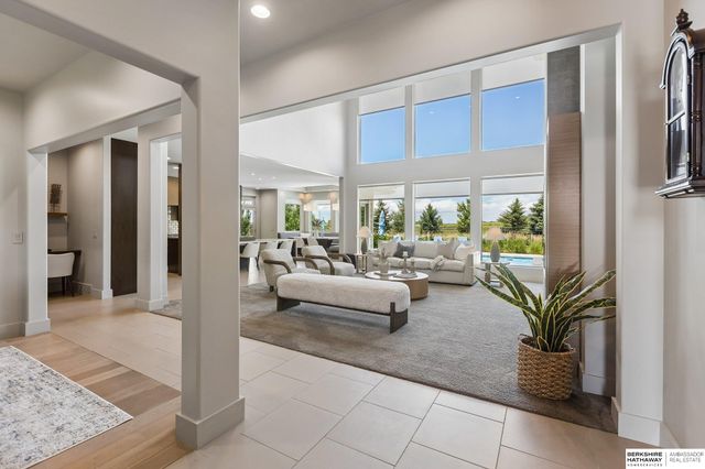 19510 Camden Avenue, Elkhorn, NE 68022
