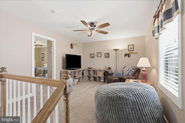 1381 FIELDSTONE DR, Mount Joy, PA 17552