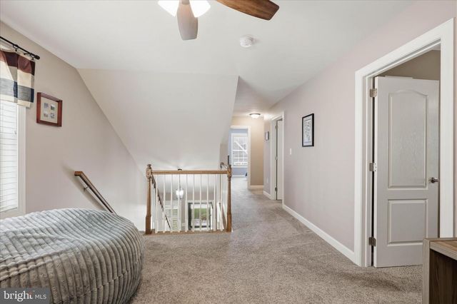 1381 FIELDSTONE DR, Mount Joy, PA 17552