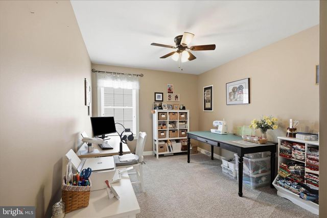 1381 FIELDSTONE DR, Mount Joy, PA 17552