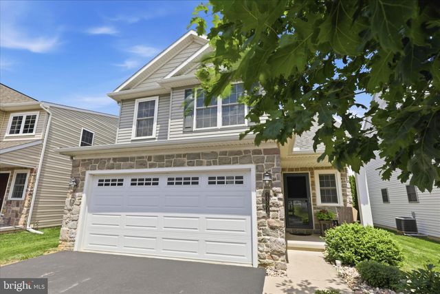1381 FIELDSTONE DR, Mount Joy, PA 17552
