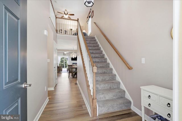 1381 FIELDSTONE DR, Mount Joy, PA 17552