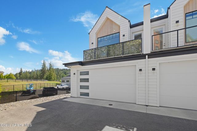 2418 N Atlas Rd, Coeur D'alene, ID 83814