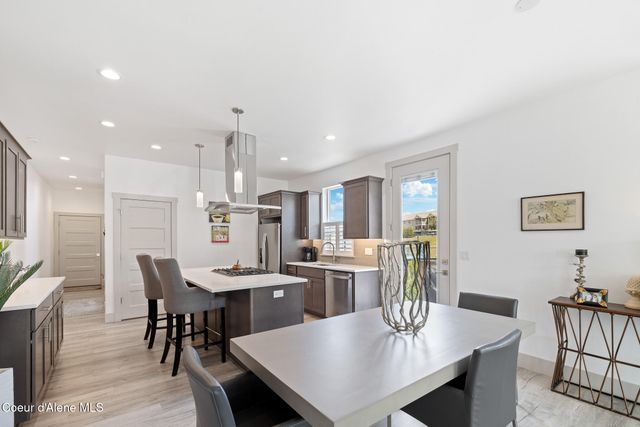 2418 N Atlas Rd, Coeur D'alene, ID 83814