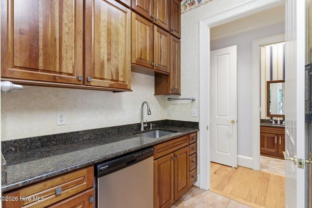 7936 Grenezay Road, Wilmington, NC 28411