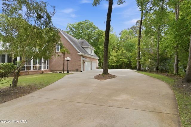 7936 Grenezay Road, Wilmington, NC 28411