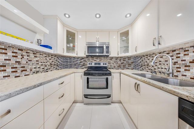 100 Bayview Drive 606, Sunny Isles Beach, FL 33160
