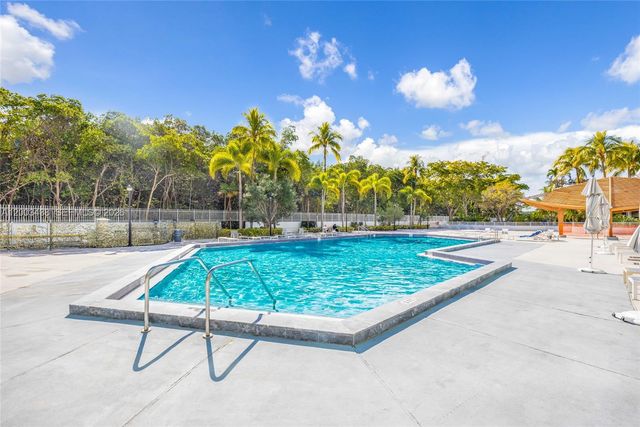 100 Bayview Drive 606, Sunny Isles Beach, FL 33160