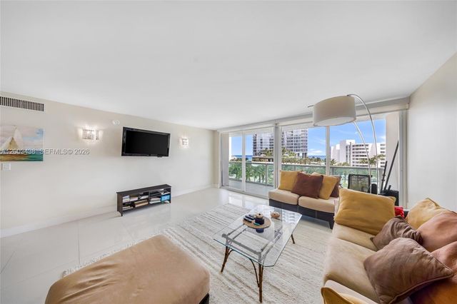 100 Bayview Drive 606, Sunny Isles Beach, FL 33160
