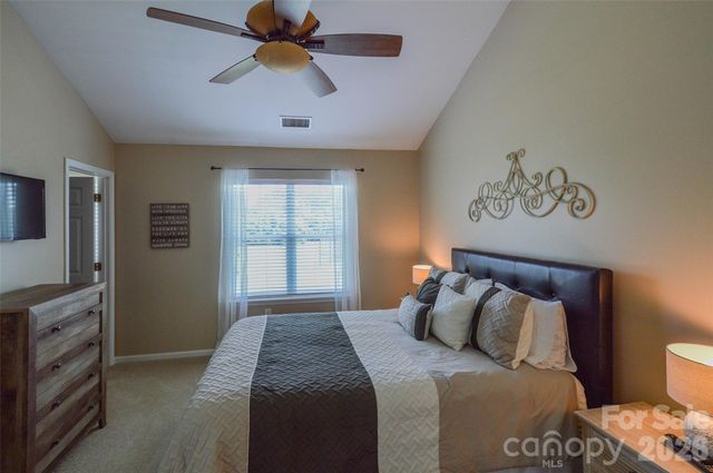 18821 Silver Quay Drive, Cornelius, NC 28031