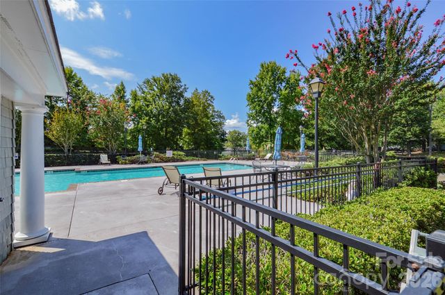 18821 Silver Quay Drive, Cornelius, NC 28031